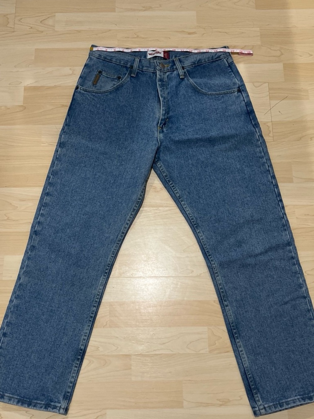 Wrangler Men's Relaxed Fit Blue Denim Jeans